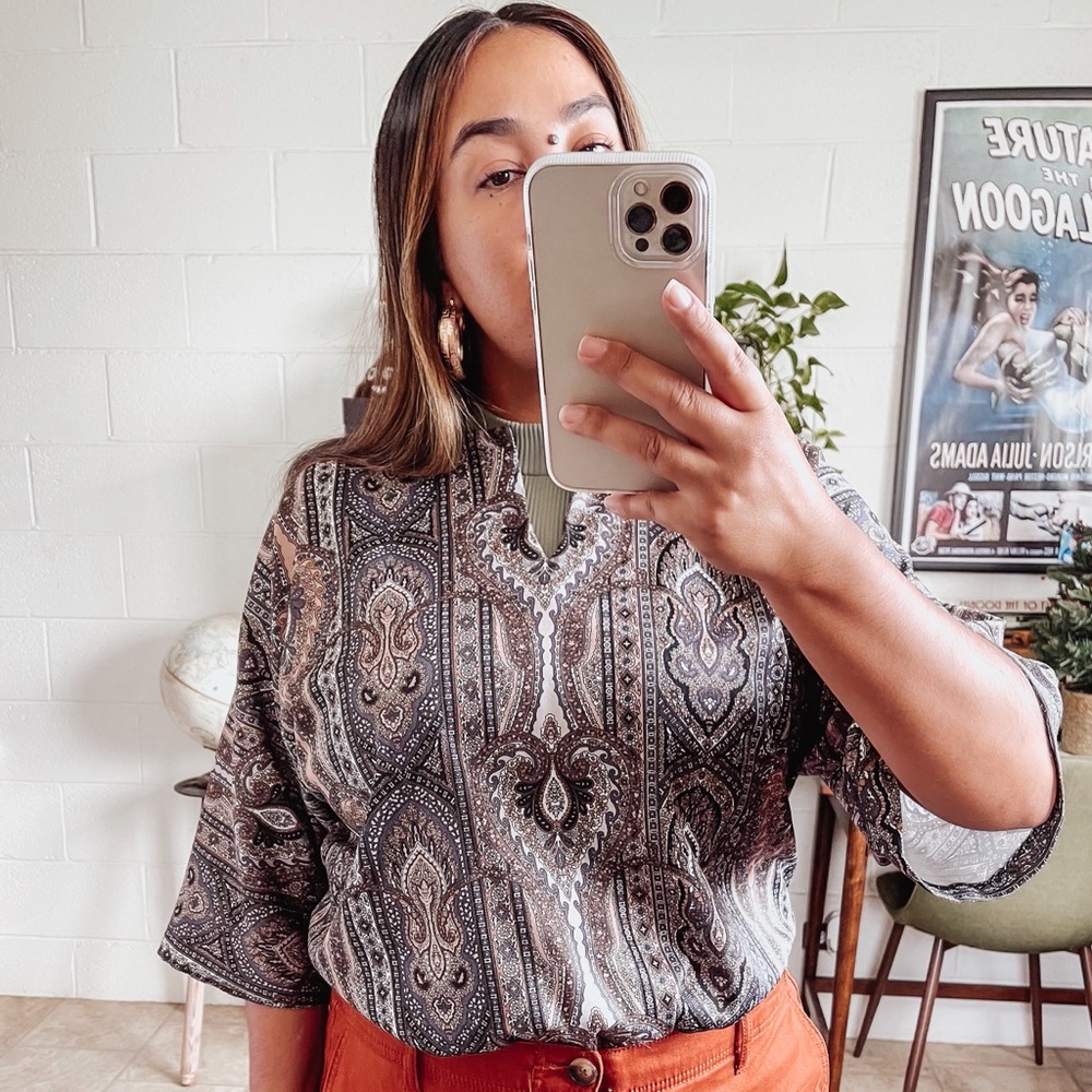 Vintage Top Notch Oversized Paisley Blouse